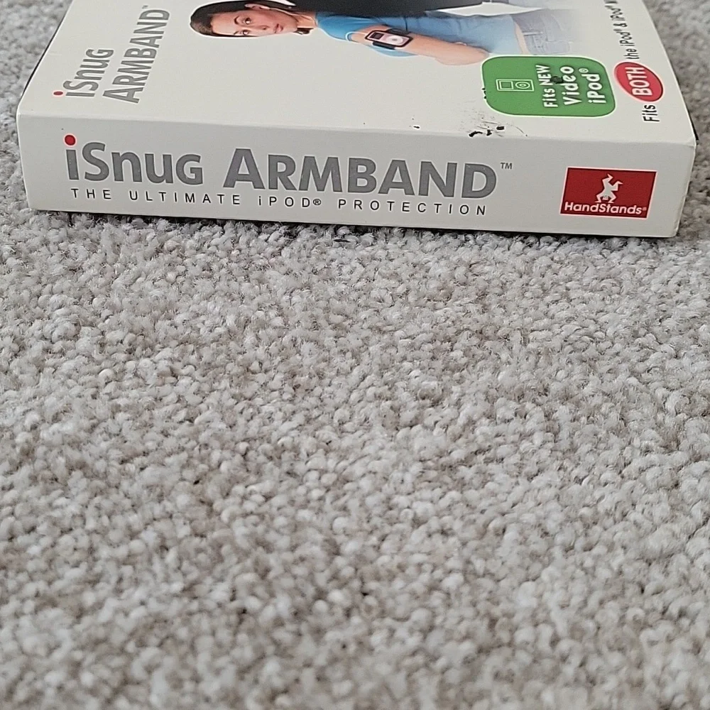 Like New iSnug Armband